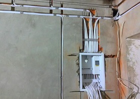 Монтаж электропроводки в Камышине