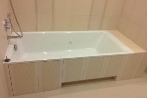 Установка акриловой ванны в Камышине